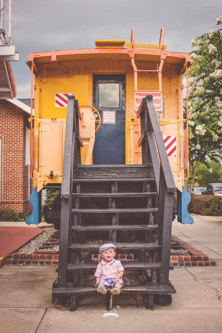 J.T.'s Cake Smash Session,  Tara Merkler Photography Orlando, Florida Family Photography Central Florida_0074.jpg