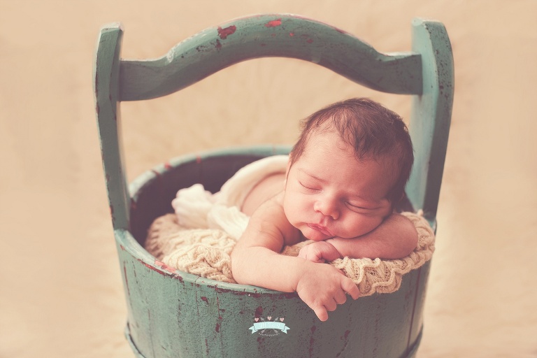 Tristan's Newborn Session,  Tara Merkler Photography Winter Park, Florida Newborn Photography Central Florida_0028.jpg