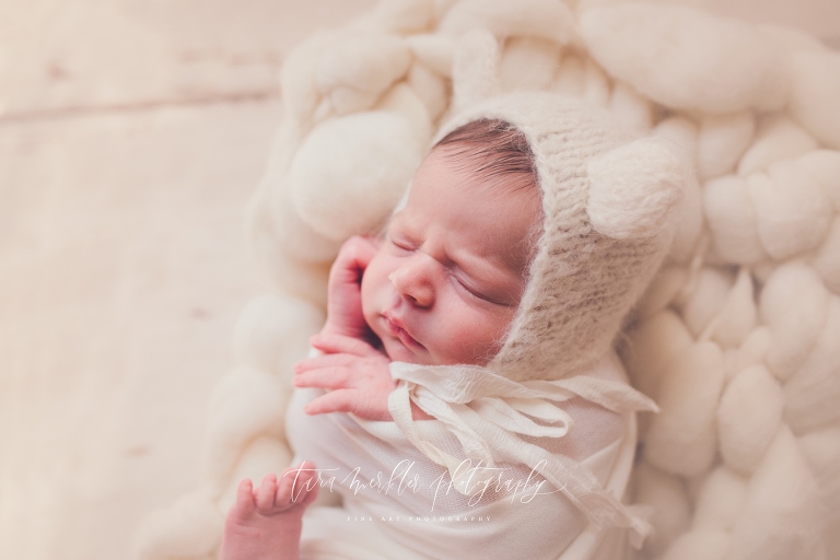 Grindle Newborn Session 2018 Tara Merkler Photography -27_WEB.jpg