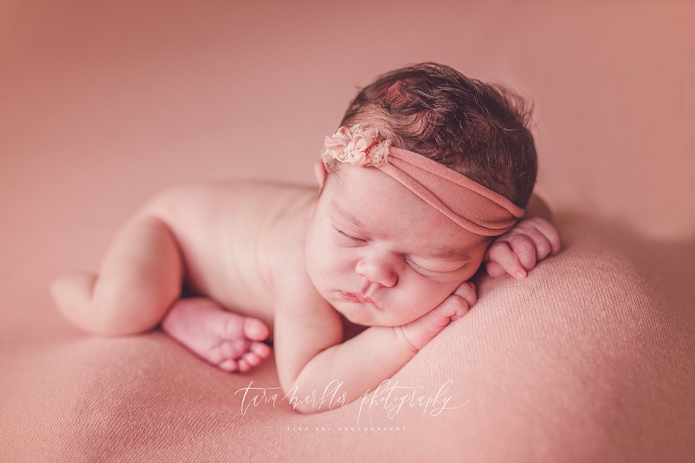 Sofia's Newborn Session tara merkler photography 2018-1_WEB-2.jpg