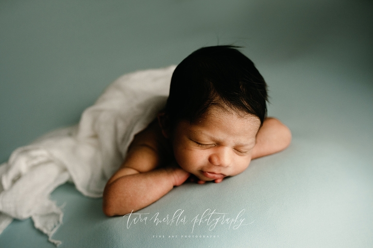 Rama Newborn Session Tara Merkler Photography-79_WEB.jpg
